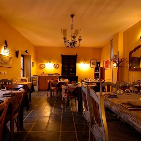 Manouche Affittacamere Osteria Caserta Exterior photo