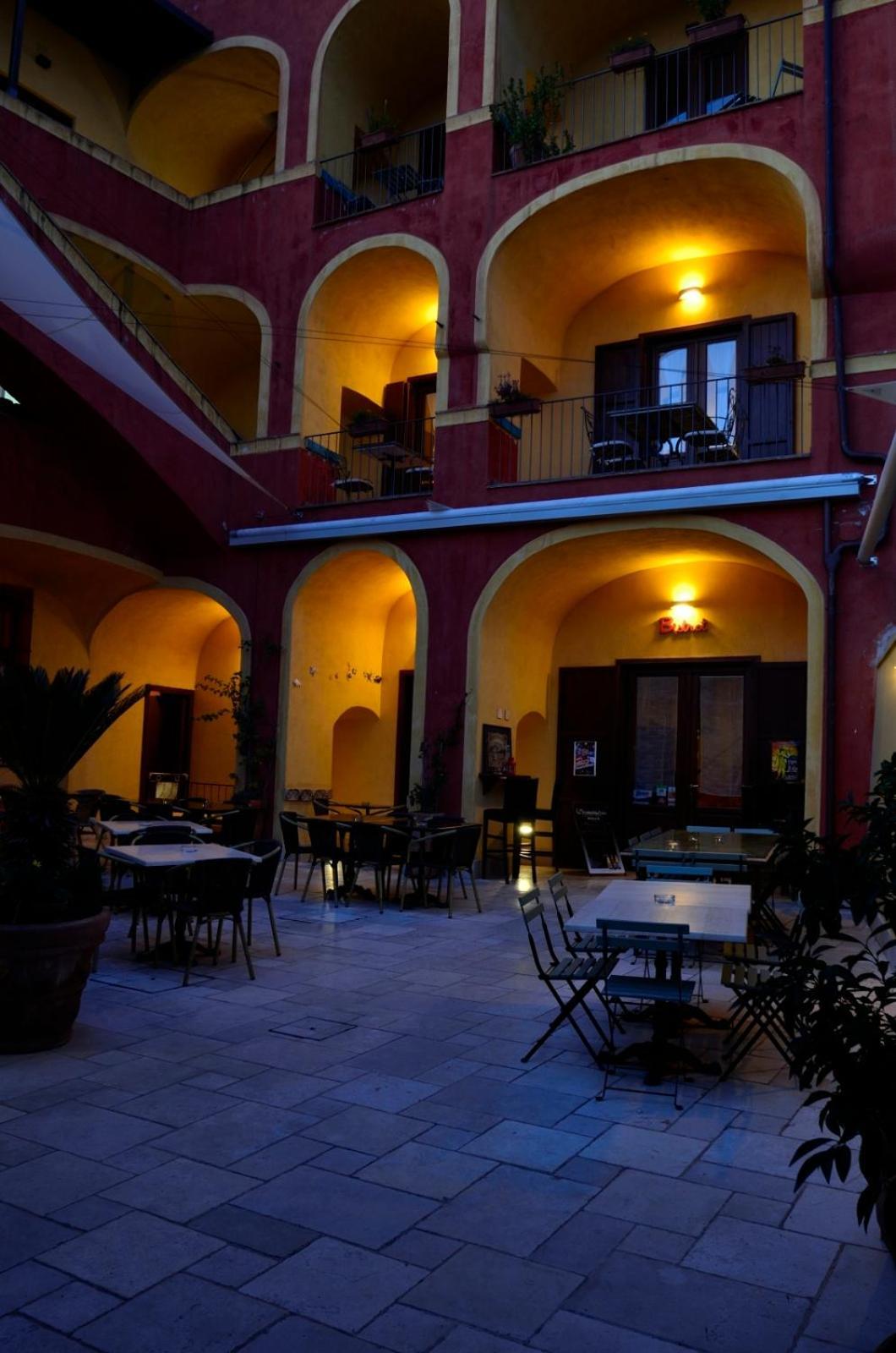 Manouche Affittacamere Osteria Caserta Exterior photo
