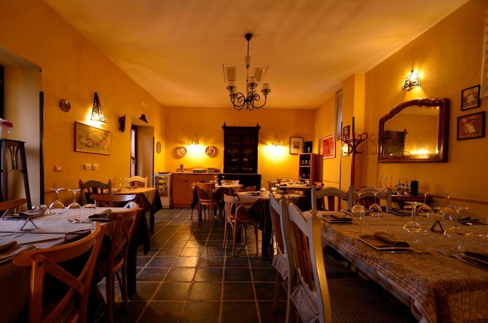 Manouche Affittacamere Osteria Caserta Exterior photo